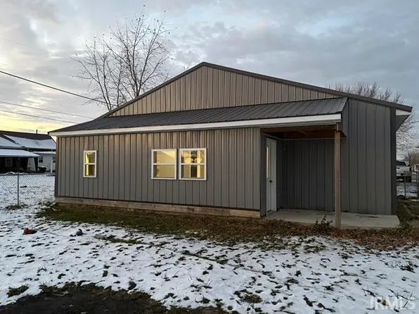 207 E Walnut St, Bryant, IN 47326