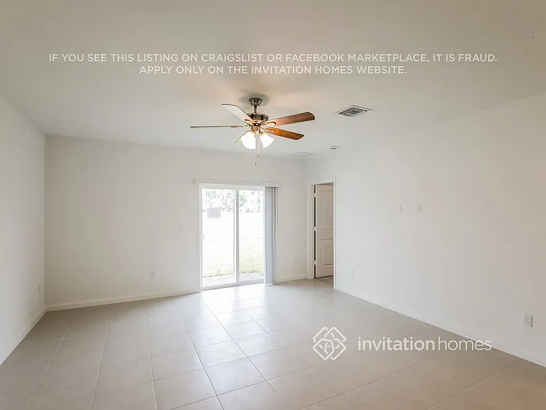 714 Carlyle Way — Photo 6