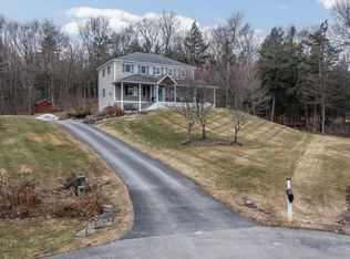 235 Winter Haven Rd, Shelburne, VT 05482