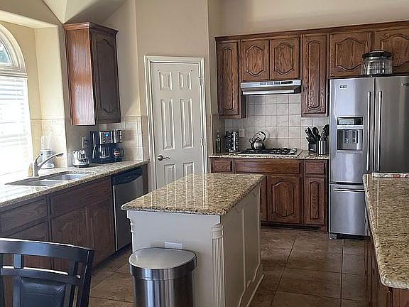 2nd image of 11800 Balta Dr