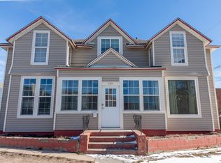 1717 House Ave, Cheyenne, WY 82001