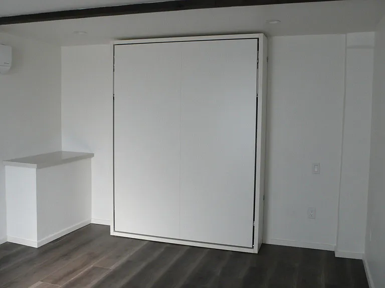 754 N Avenue 66 — Photo 10