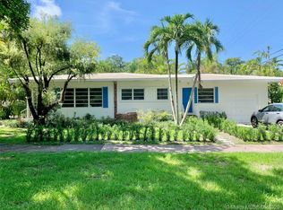 5900 Le Jeune Rd, Coral Gables, FL 33146
