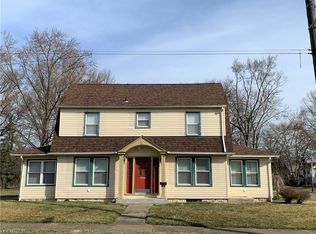 303 Perkinswood Blvd NE, Warren, OH