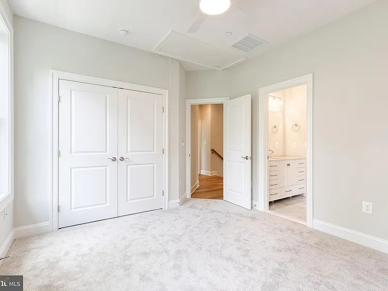 610 Echo Cove Dr — Photo 39