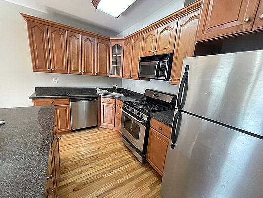 1st image of 2356 27th St #2