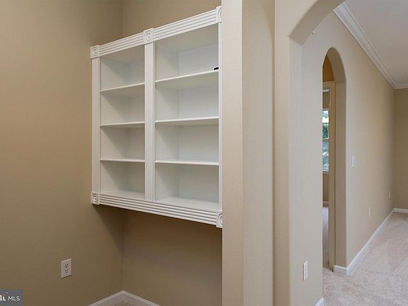 5th image of 12925 Centre Park Cir APT 202