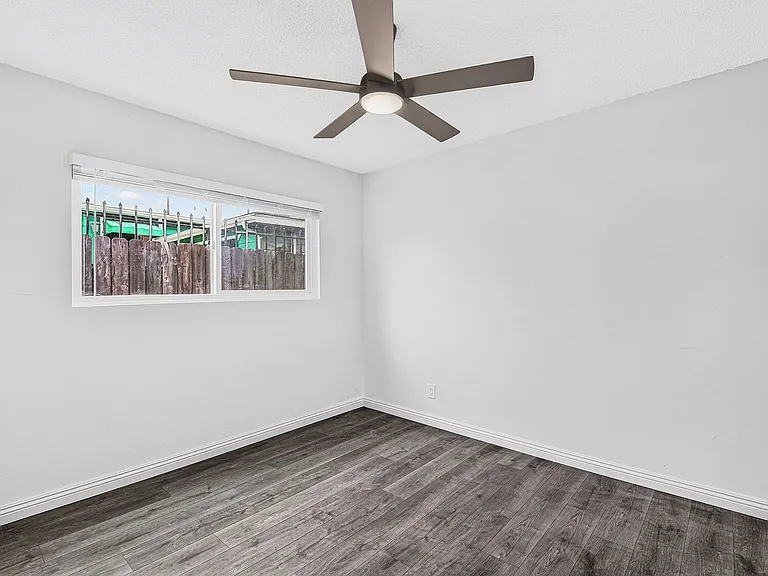 1431 Obispo Avenue — Photo 19