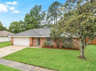 423 Pine Shadows Dr, Slidell, LA 70458