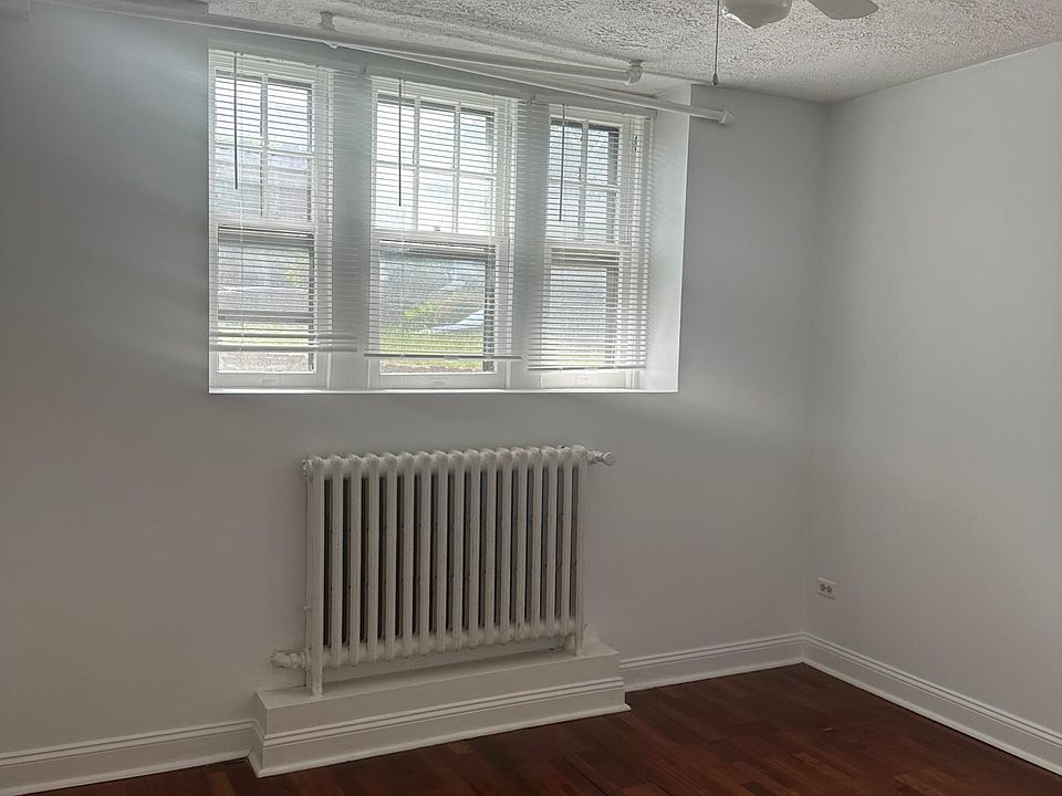 1st image of 106 King Ave Floor 1