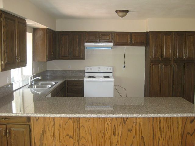 1st image of 3169 Bel Air Dr