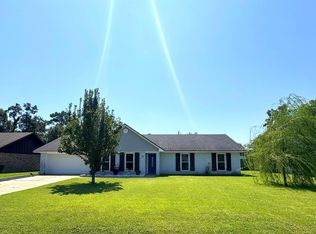 20 Pinewood Dr, Sulphur, LA 70663