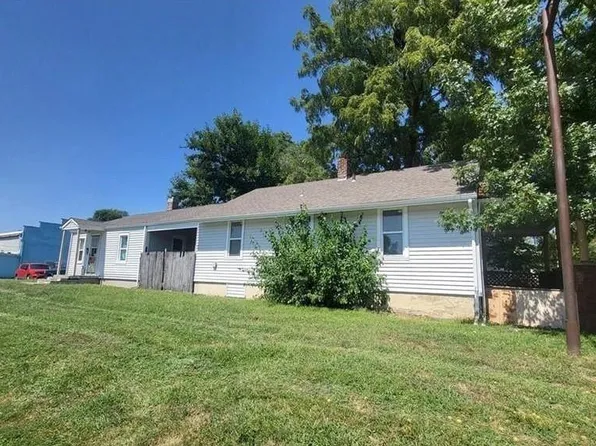 1116 S Woodland Ave, Independence, MO 64050