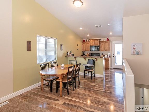 5th image of 3270 N Quaky Aspen Dr
