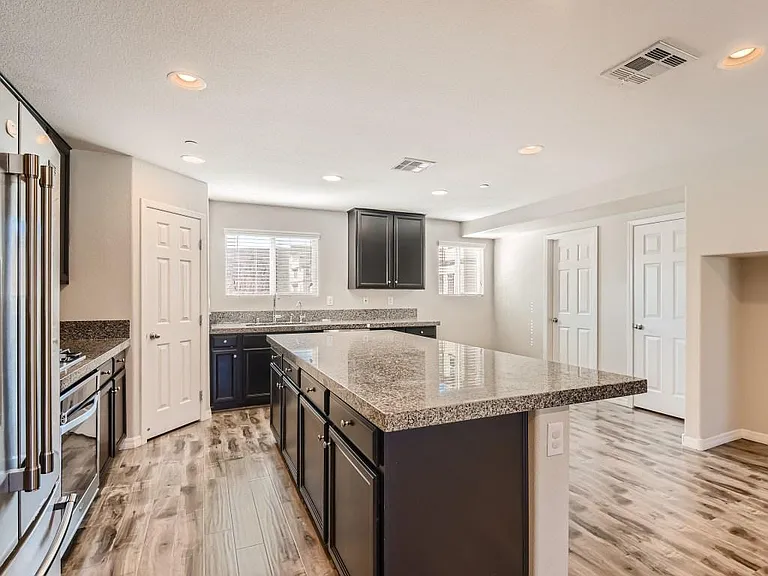 1525 Spiced Wine Ave #24102 — Photo 16
