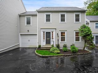 253 New Norwalk Rd #5, New Canaan, CT 06840