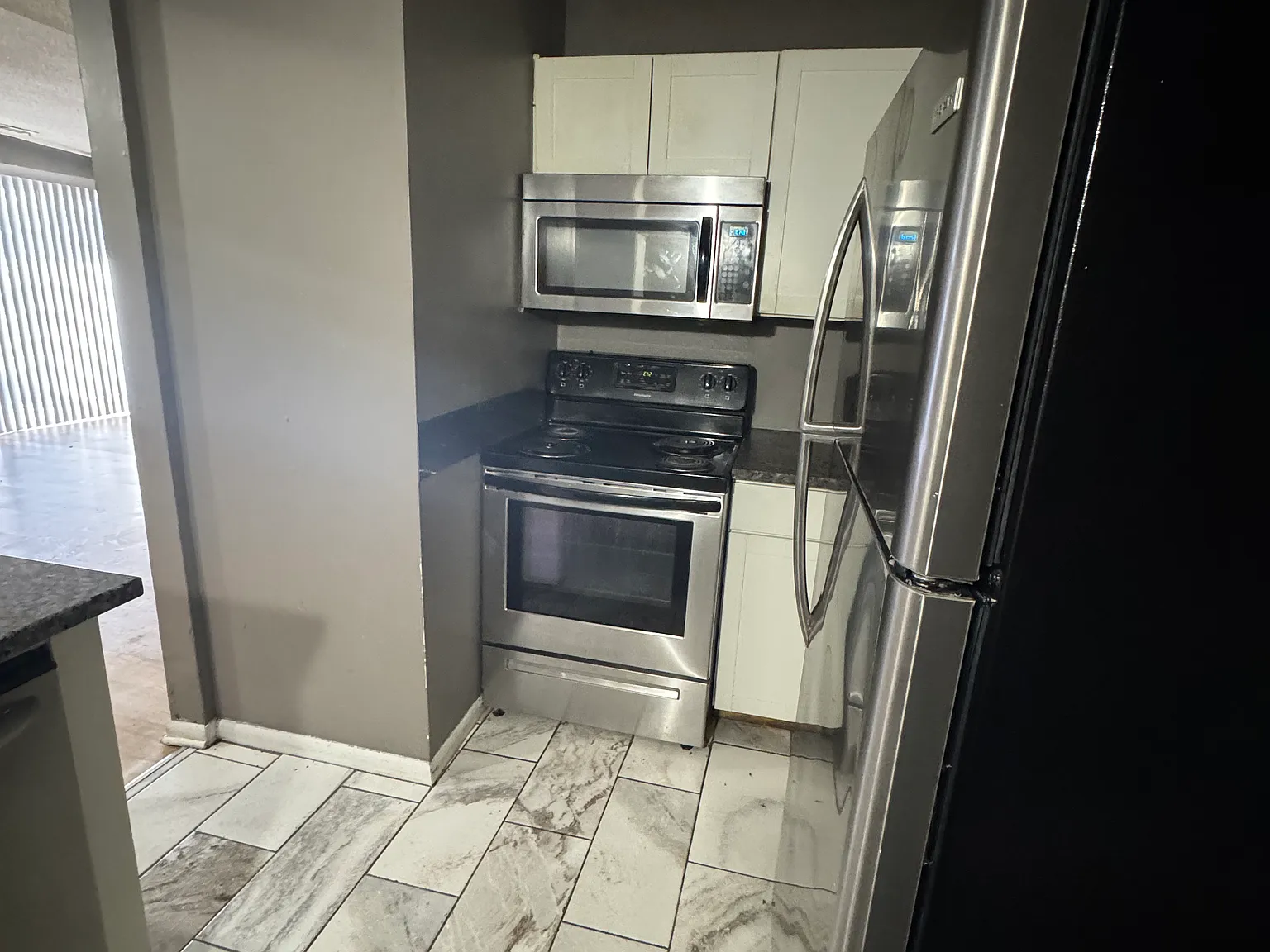 2 bed, 550 sqft, $1,100 — Photo 4