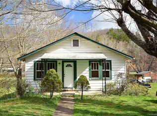 728 Old Balsam Rd, Waynesville, NC 28786