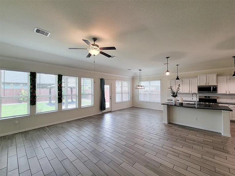 28638 Monarch Cliffs Dr — Photo 7