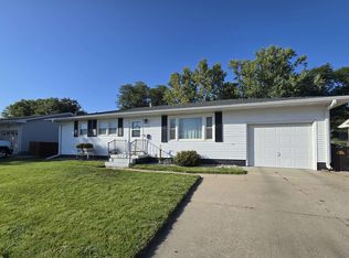 2102 Sunset Ave, Norfolk, NE 68701