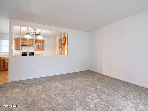 5th image of 7403 Stanhope Ct