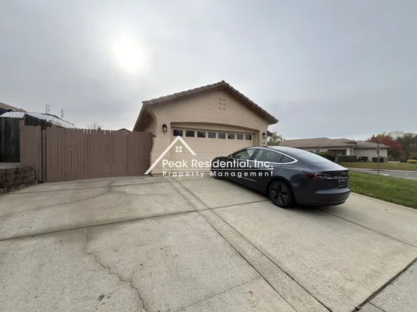 1328 Walden Dr, Folsom, CA 95630
