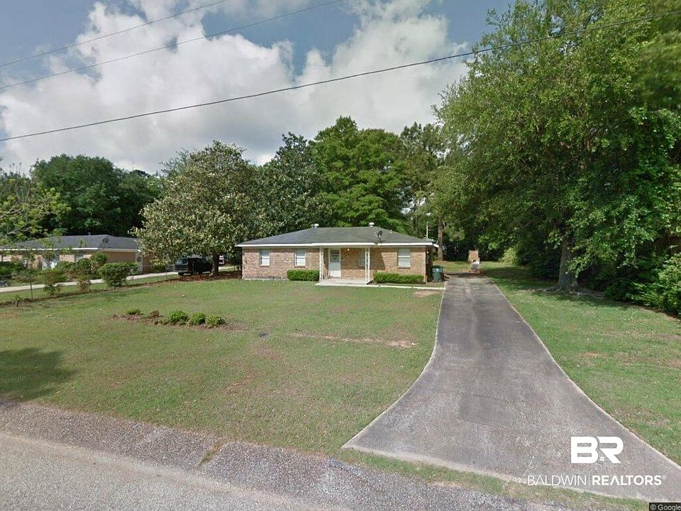 1st image of 709 Cedar Dr