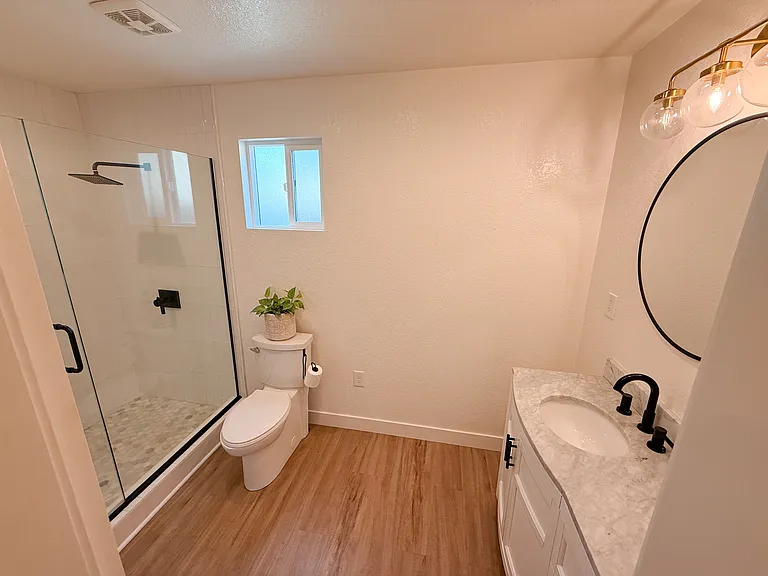 301 Temple Dr — Photo 8