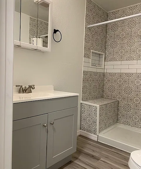 302 W Zephyr St — Photo 5
