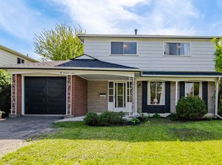 4 Furness Cres, Toronto, ON M9V 3V1