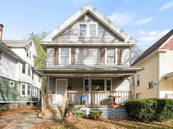 422 Selye Ter, Rochester, NY 14613