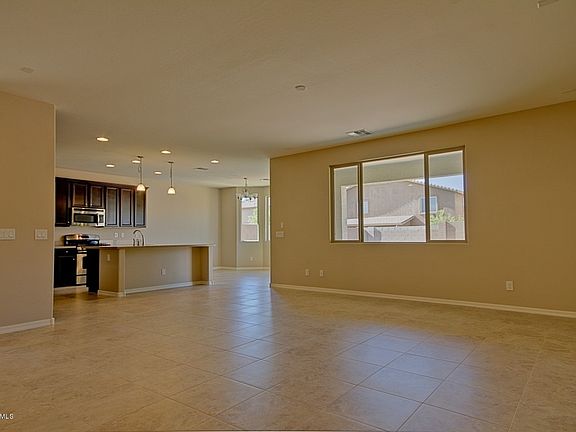 4th image of 18533 W Cinnabar Ave