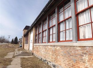 6514 N Coloma Rd, Coloma, MI 49038