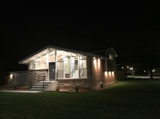 8455 S Kenwood Ave, Chicago, IL 60619