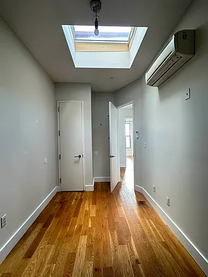 Rented by Cityside Rentals Corp | media 13