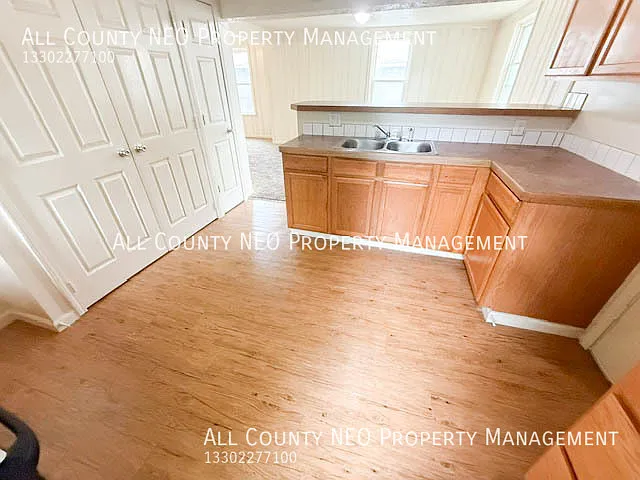 Charming 2bedroom, 1bath home in Akron! — Photo 4
