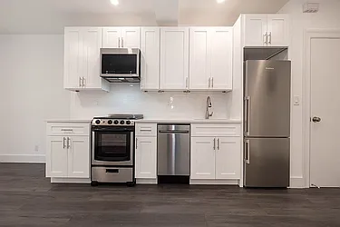 Rented by Rita S Citrin, LREB