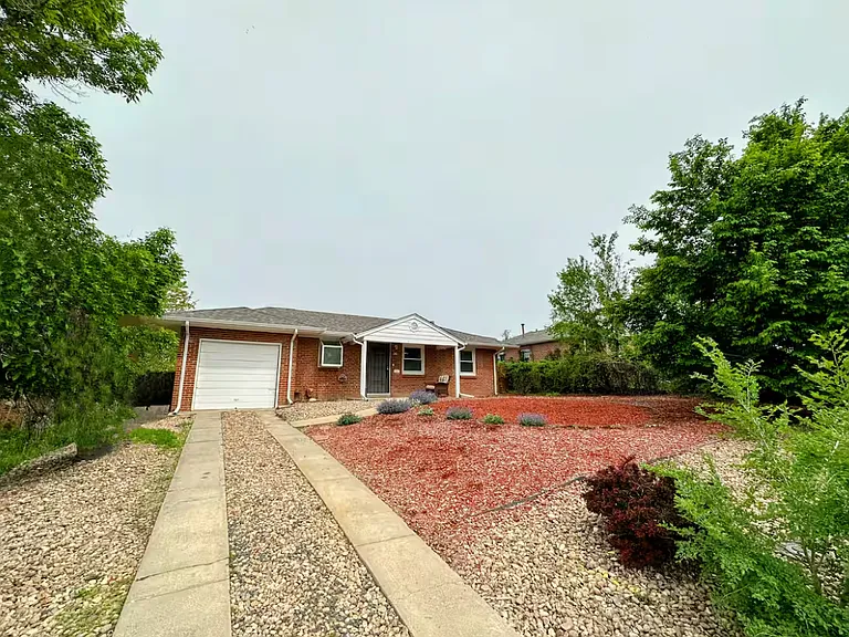 470 S Canosa Ct — Photo 20