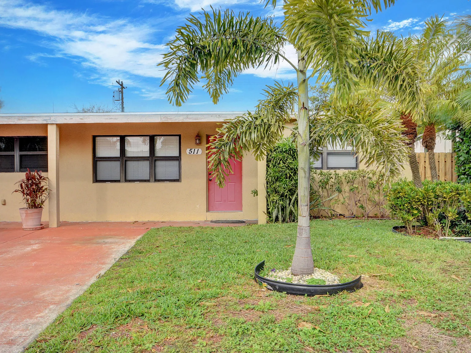 3 bed, 2.0 bath, 1022 sqft, $2,750 — Photo 4