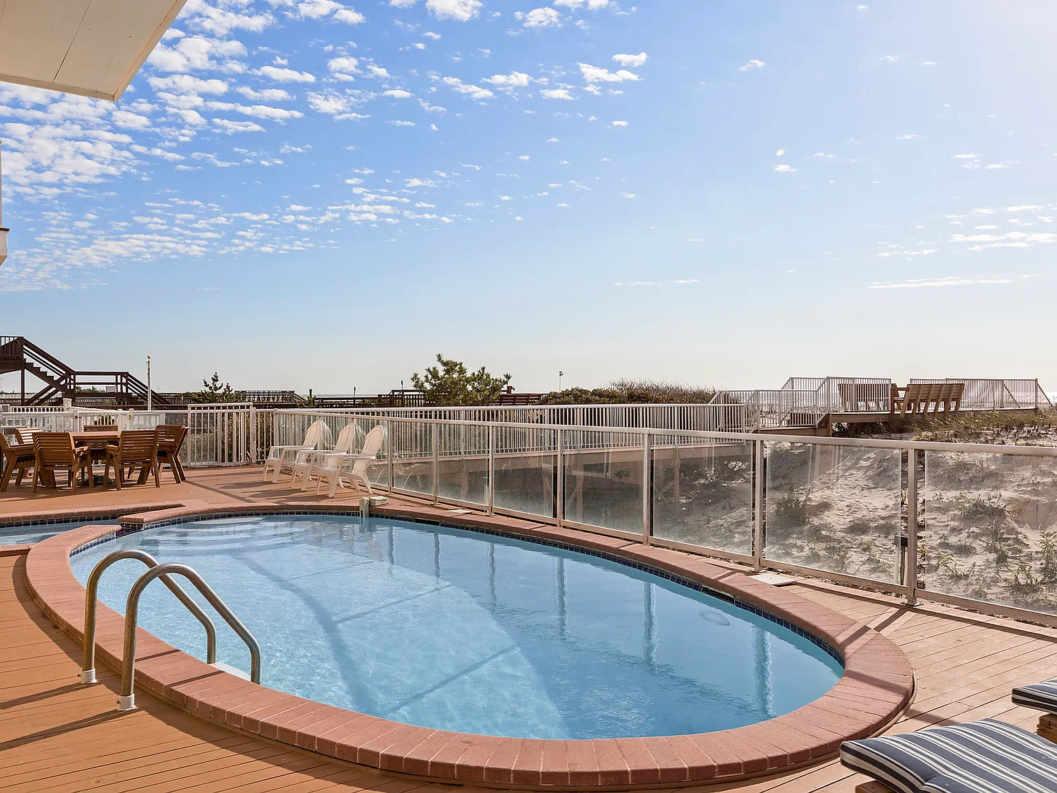 8 Bedroom Oceanfront Palace on Dune Rd — Photo 4