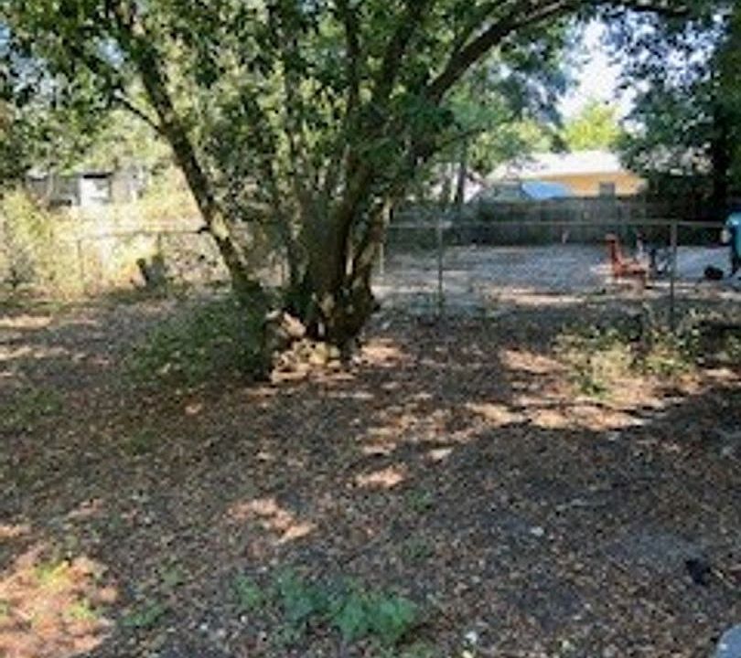 1st image of 10016 N 14th St