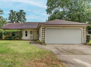 6135 Sundew Ct, Jacksonville, FL 32244
