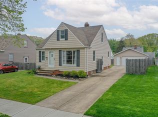 9016 Memphis Villas Blvd, Brooklyn, OH