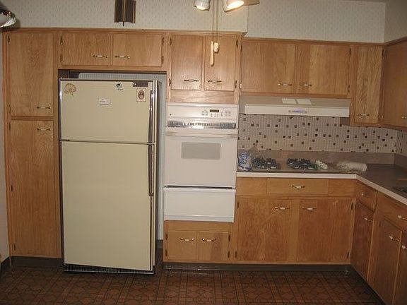 4th image of 4642 Winter Ln