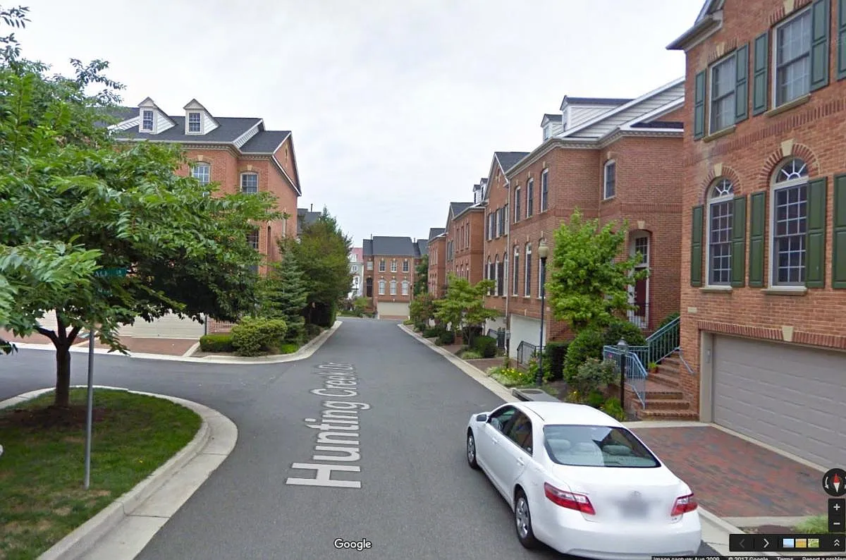 702 Arch Hall Lane — Photo 3