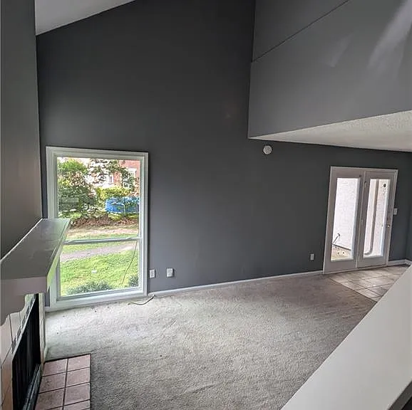 5584 Estates Ct — Photo 2