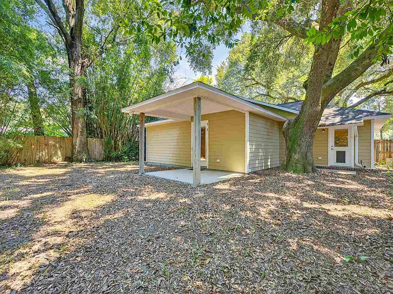 7117 Dale St — Photo 19