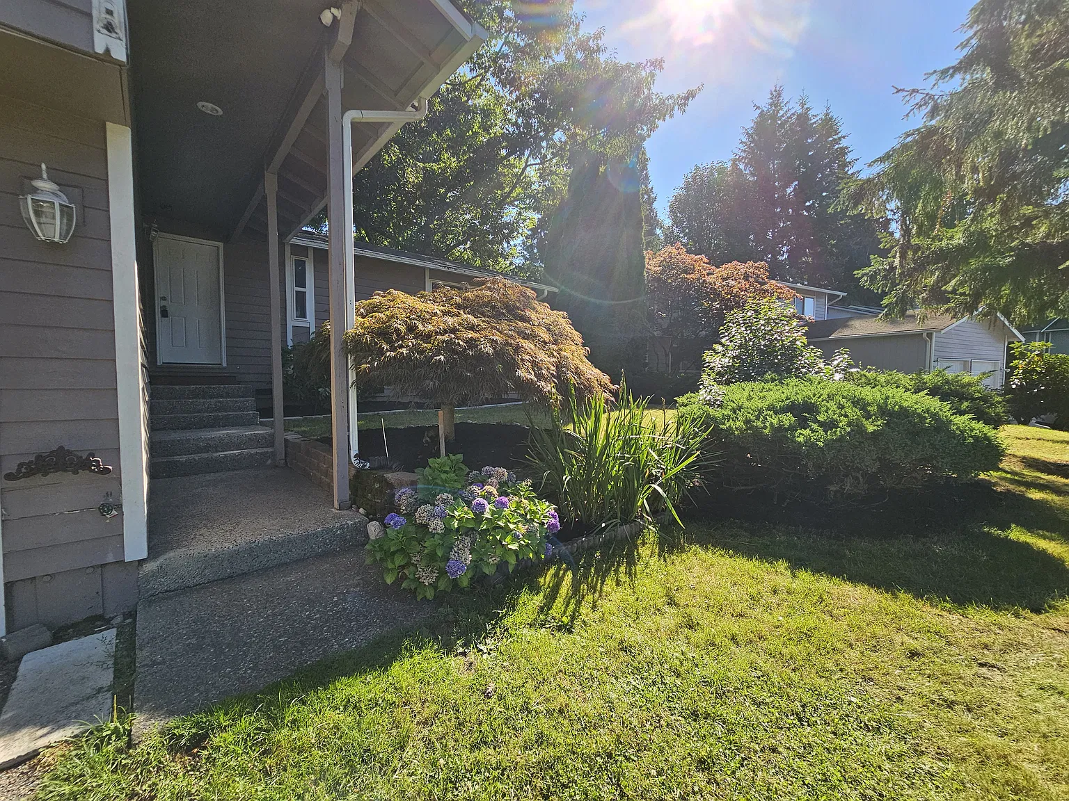4 bed, 1828 sqft, $3,500 — Photo 2