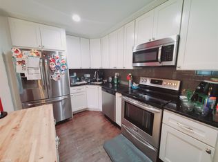 255 Strawberry Hill Ave UNIT 3, Stamford, CT 06902
