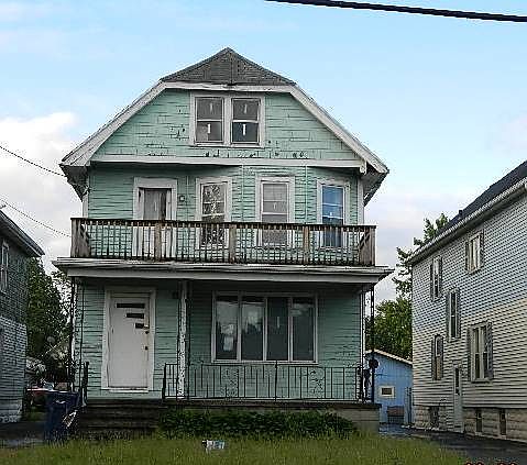 1st image of 751 Tifft St